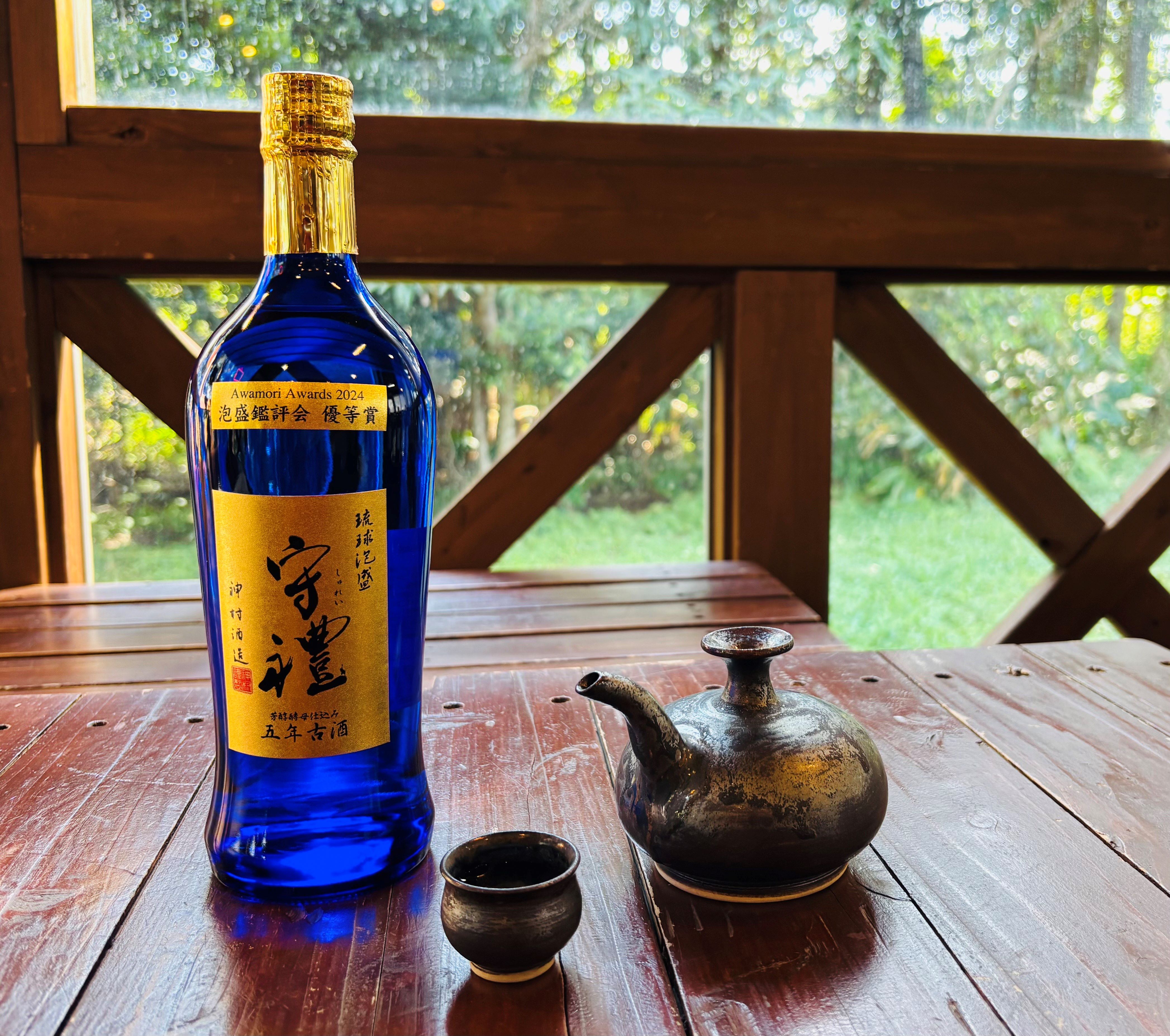 神村酒造「 守禮 」 44度,1,800ml 16年物 / 泡盛古酒 神村酒造「 守禮 」 44度,1,800ml 16年物 / 泡盛古酒 古酒】